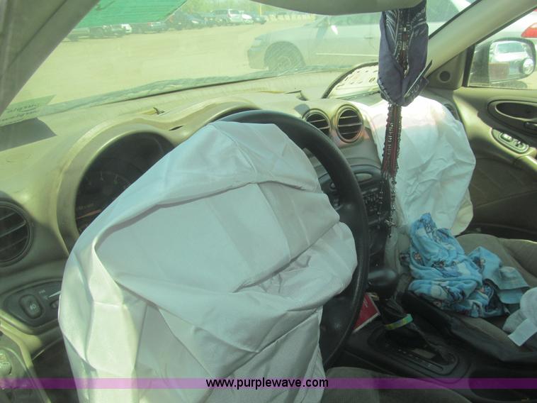 image for item I7079 1999 Pontiac Grand AM SE