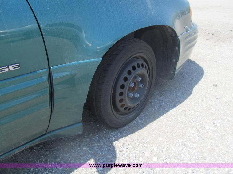 image for item I7079 1999 Pontiac Grand AM SE