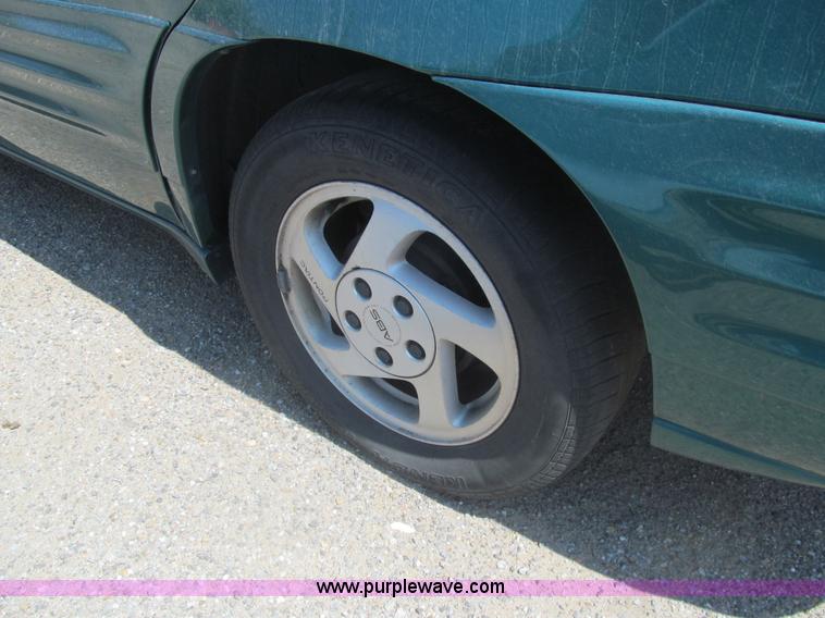 image for item I7079 1999 Pontiac Grand AM SE