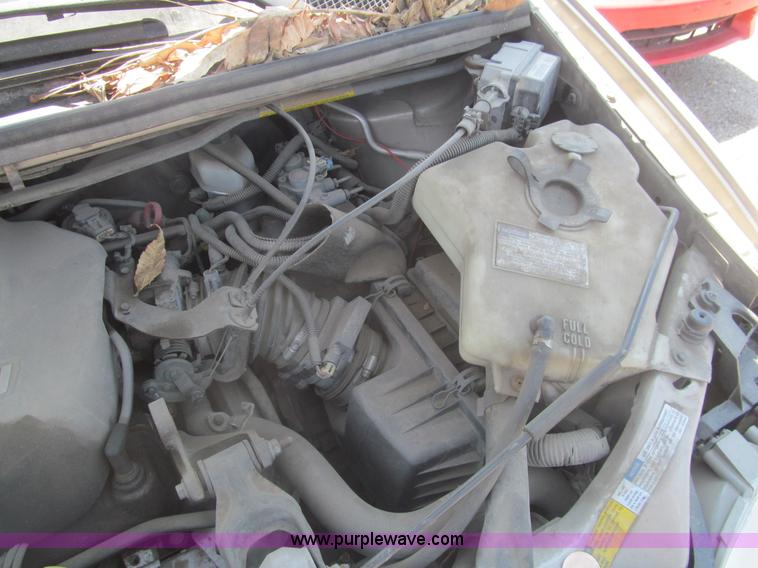 image for item I7080 1999 Chevrolet Venture