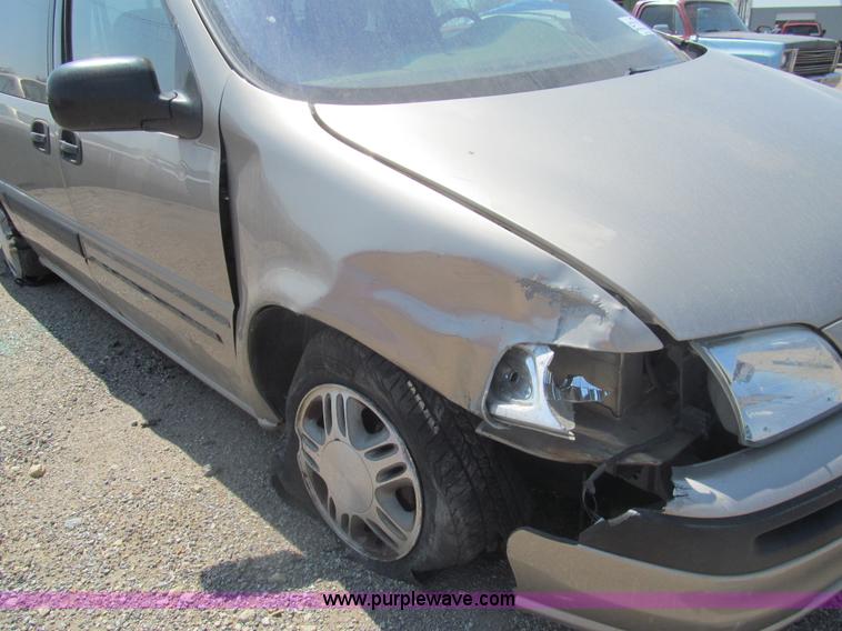 image for item I7080 1999 Chevrolet Venture