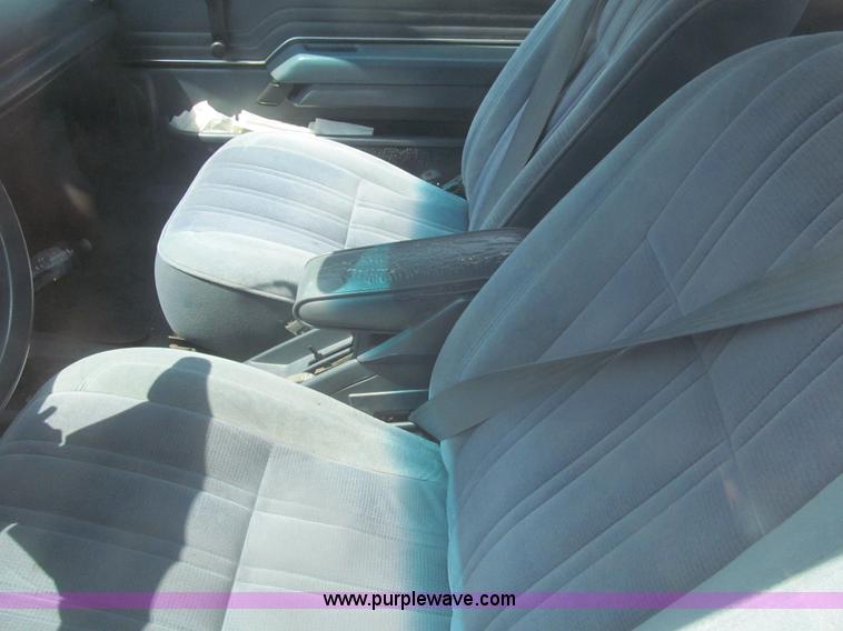 image for item I7081 1994 Mercury Topaz GS