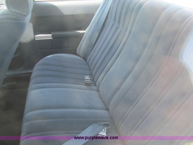 image for item I7081 1994 Mercury Topaz GS