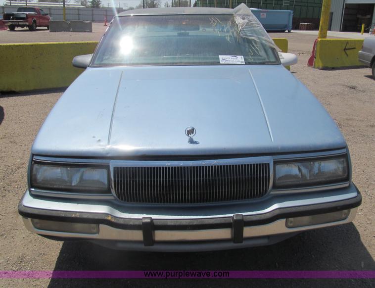 image for item I7085 1991 Buick LeSabre Custom