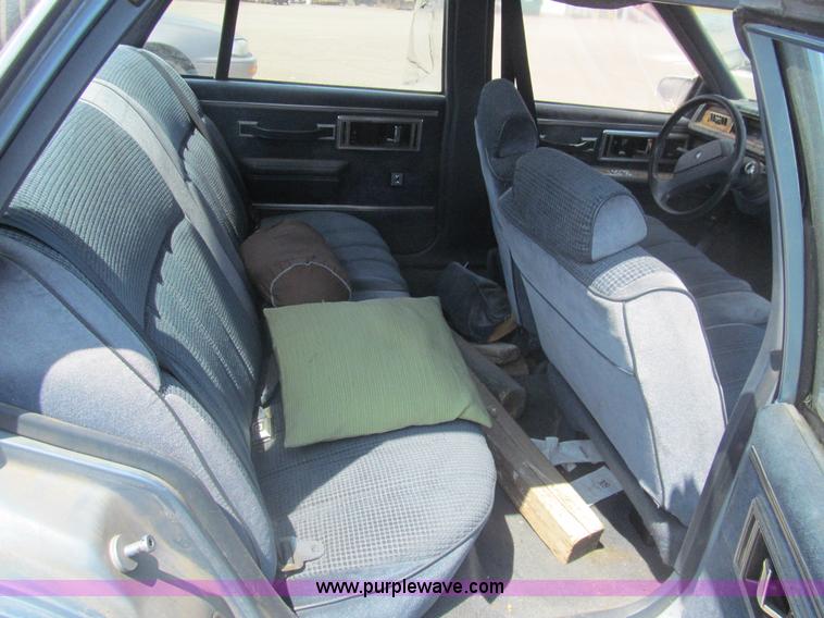 image for item I7085 1991 Buick LeSabre Custom