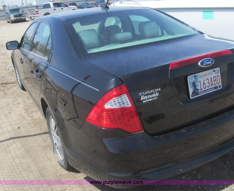 image for item I7109 2011 Ford Fusion I4