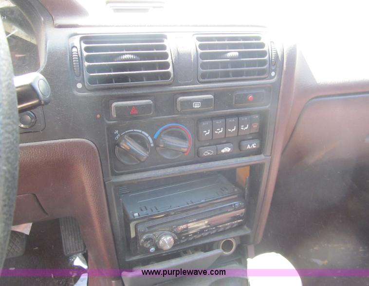 image for item I7110 1991 Honda Accord EX