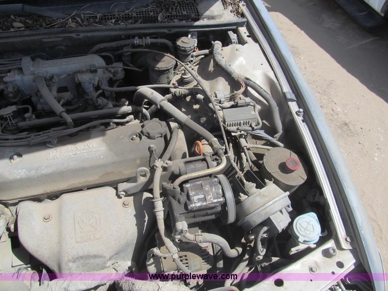 image for item I7110 1991 Honda Accord EX