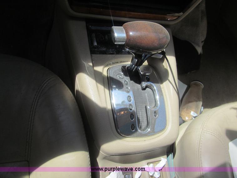 image for item I7111 1998 Volkswagen Passat GLS