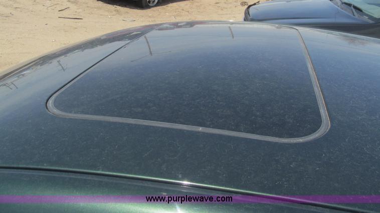 image for item I7111 1998 Volkswagen Passat GLS