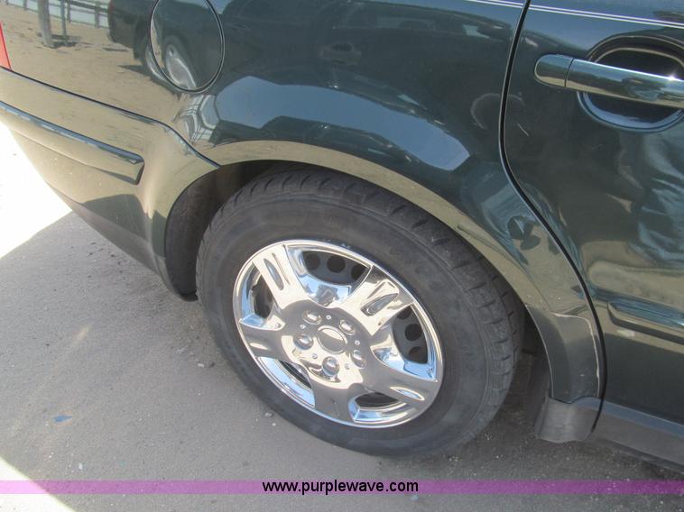 image for item I7111 1998 Volkswagen Passat GLS