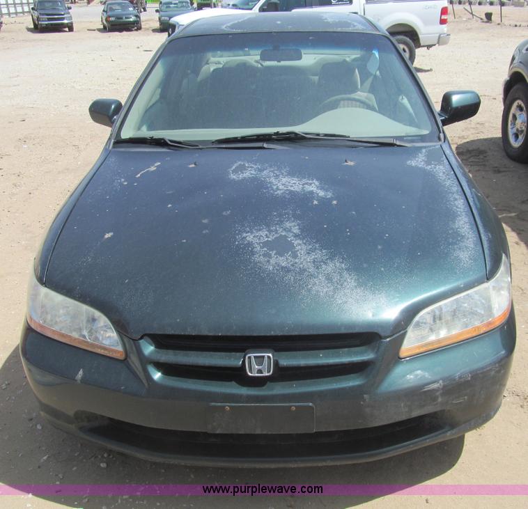 image for item I7114 1998 Honda Accord LX