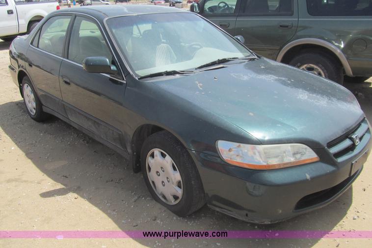 image for item I7114 1998 Honda Accord LX