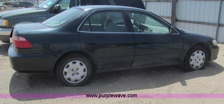 image for item I7114 1998 Honda Accord LX