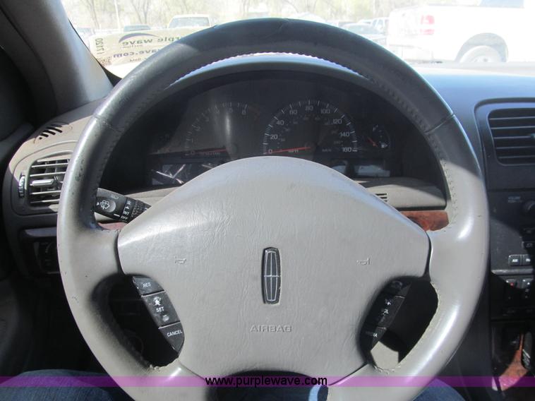 image for item I7120 2000 Lincoln LS