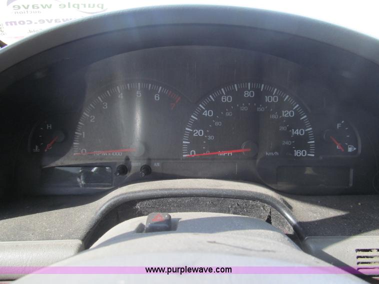 image for item I7120 2000 Lincoln LS