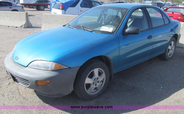 image for item I7121 1998 Chevrolet Cavalier