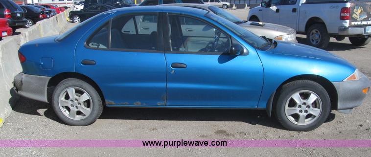 image for item I7121 1998 Chevrolet Cavalier