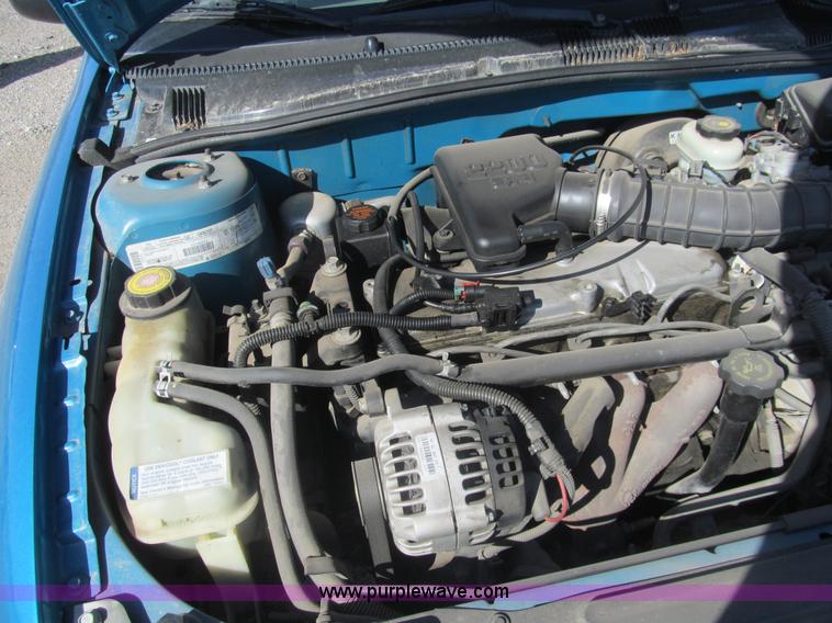 image for item I7121 1998 Chevrolet Cavalier