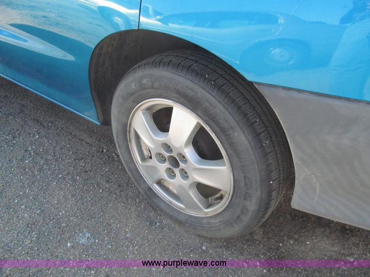 image for item I7121 1998 Chevrolet Cavalier