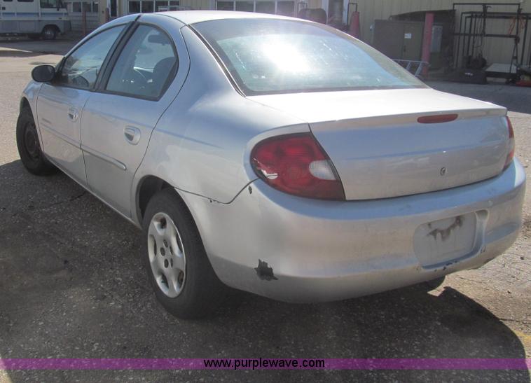 image for item I7122 2001 Dodge Neon