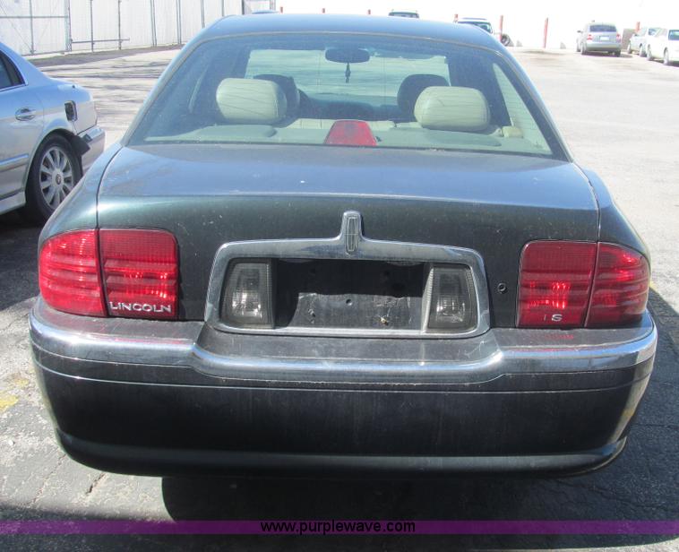 image for item I7125 2000 Lincoln LS