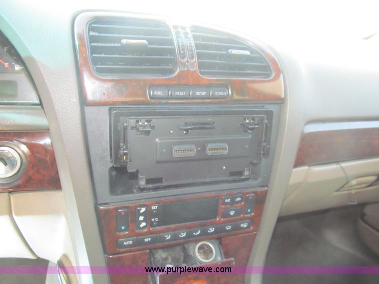 image for item I7125 2000 Lincoln LS