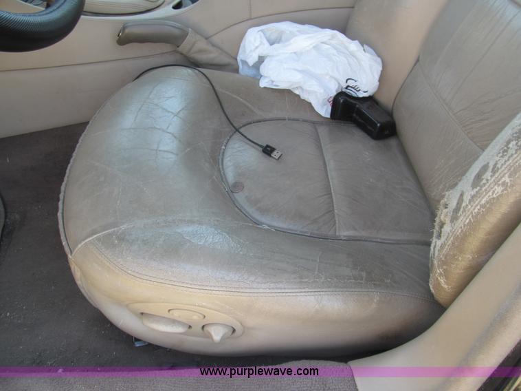 image for item I7126 2003 Jaguar XJ