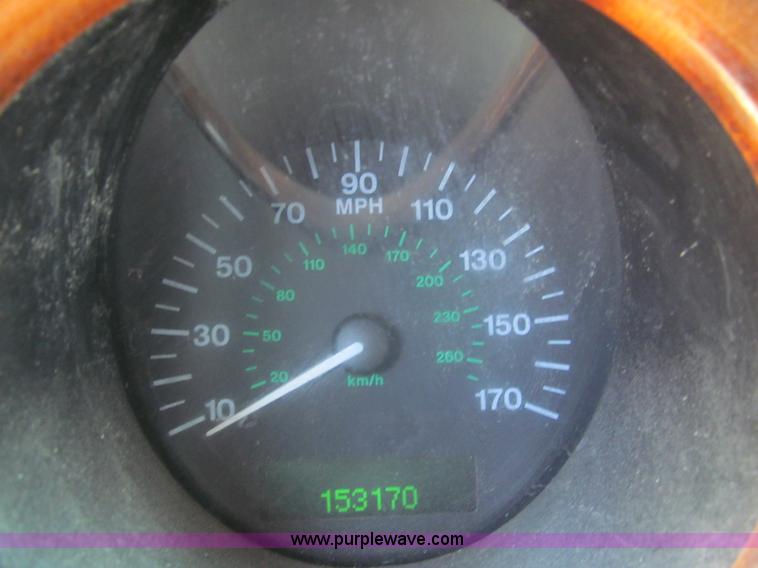 image for item I7126 2003 Jaguar XJ