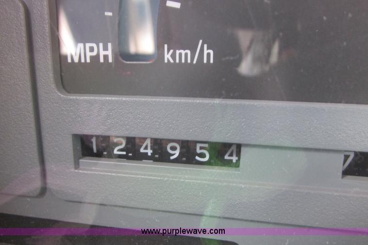 image for item I9698 1993 GMC Sonoma Club Coupe pickup truck