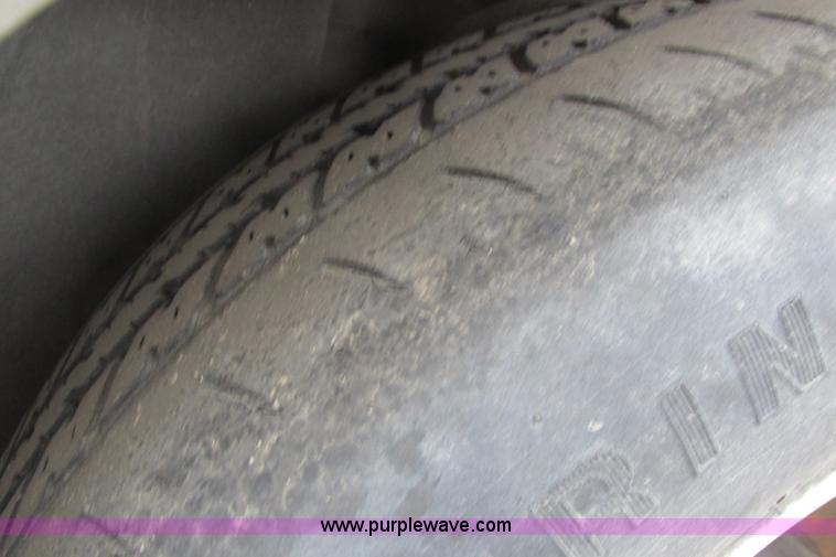 image for item I9701 2003 Pontiac Grand AM GT1