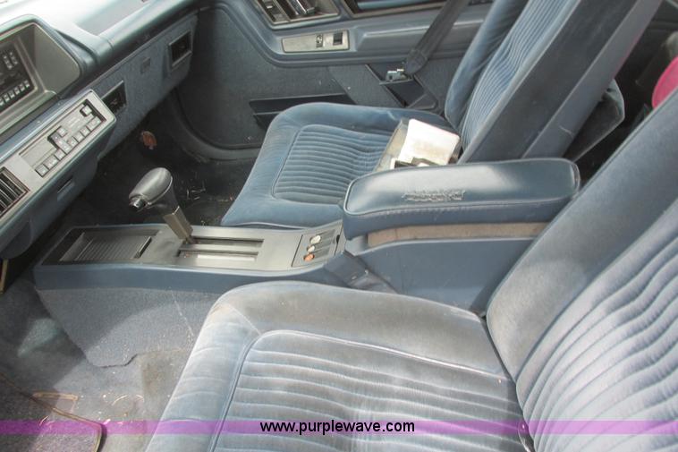 image for item I9702 1989 Oldsmobile Cutlass Supreme