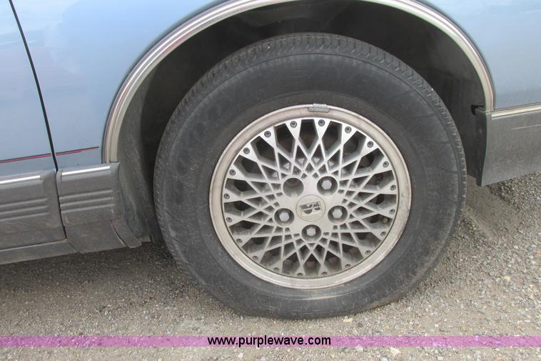 image for item I9702 1989 Oldsmobile Cutlass Supreme