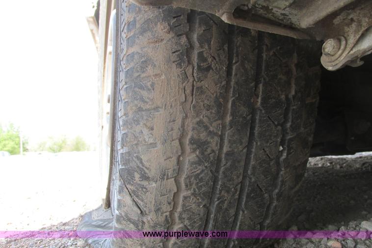 image for item I9704 2003 Pontiac Aztek