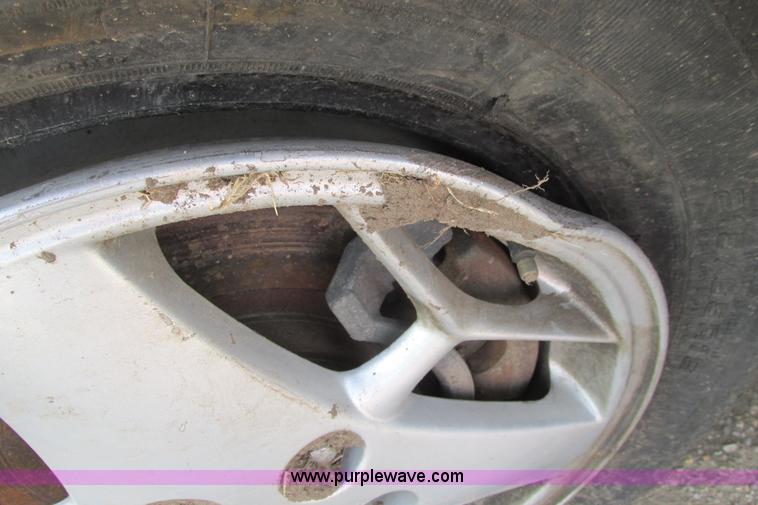 image for item I9704 2003 Pontiac Aztek