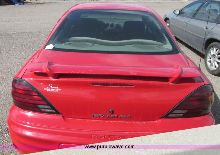 image for item I9705 2001 Pontiac Grand AM SE1