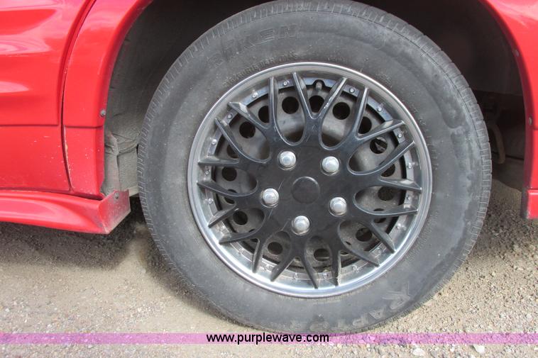 image for item I9705 2001 Pontiac Grand AM SE1