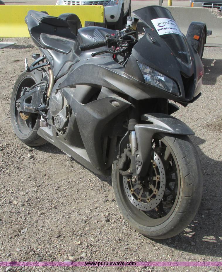 image for item I9706 2008 Honda CRB MC600 motorcycle