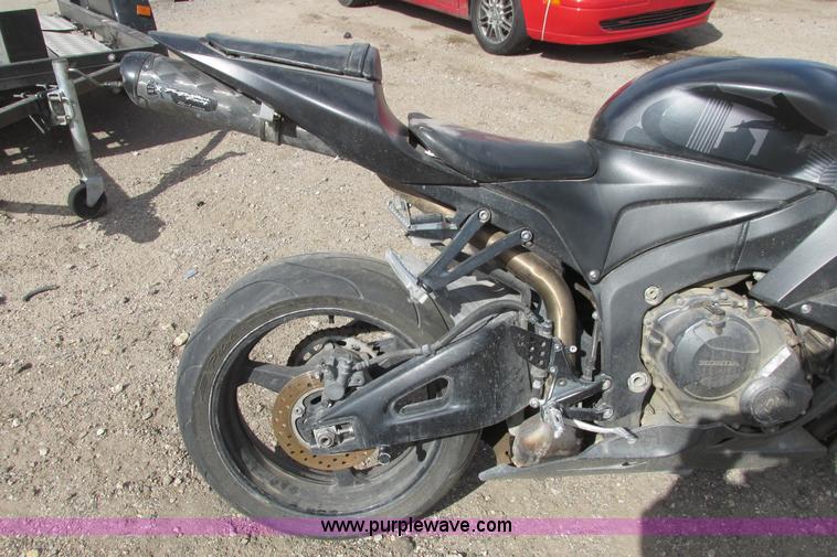 image for item I9706 2008 Honda CRB MC600 motorcycle