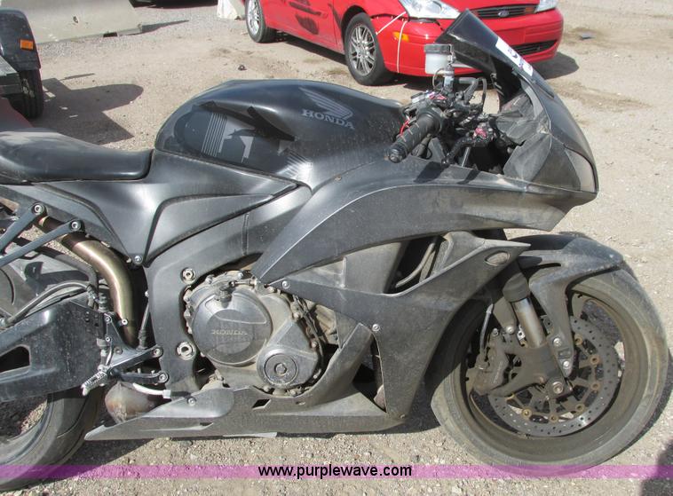 image for item I9706 2008 Honda CRB MC600 motorcycle
