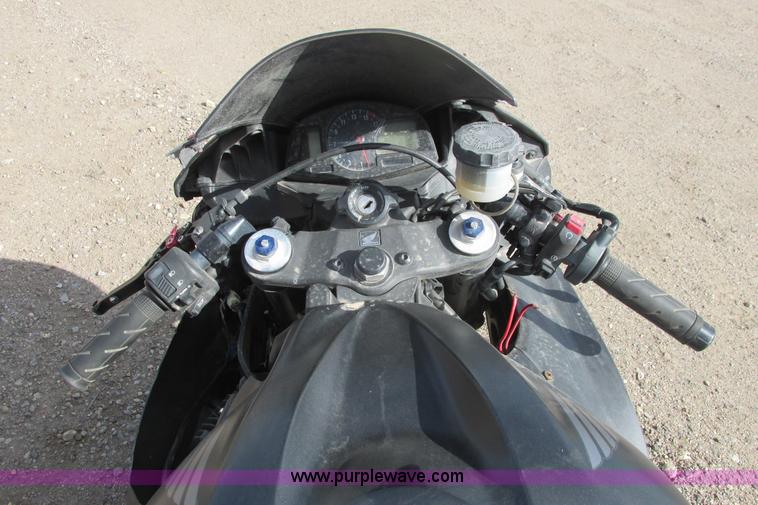 image for item I9706 2008 Honda CRB MC600 motorcycle