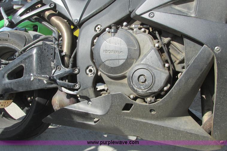 image for item I9706 2008 Honda CRB MC600 motorcycle