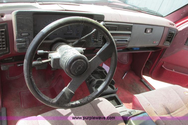 image for item I9707 1987 Chevrolet S10 SUV