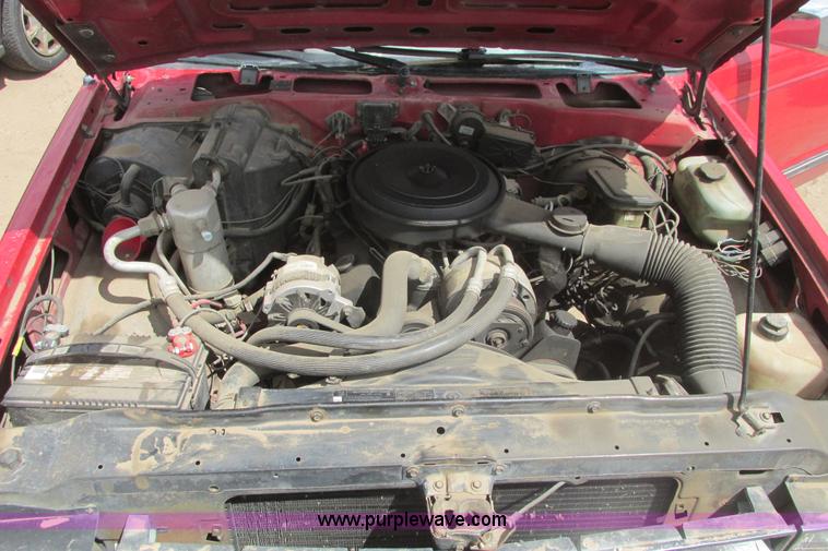 image for item I9707 1987 Chevrolet S10 SUV