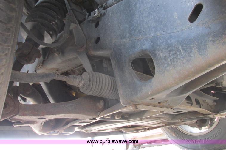 image for item I9709 2002 Chevrolet Trailblazer LTZ SUV