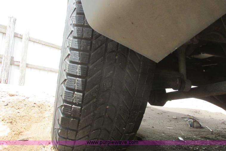 image for item I9709 2002 Chevrolet Trailblazer LTZ SUV