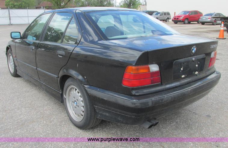 image for item I9711 1996 BMW 328i