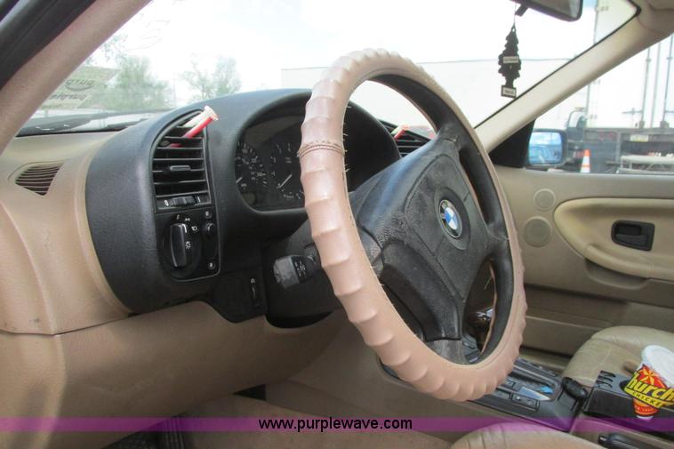 image for item I9711 1996 BMW 328i
