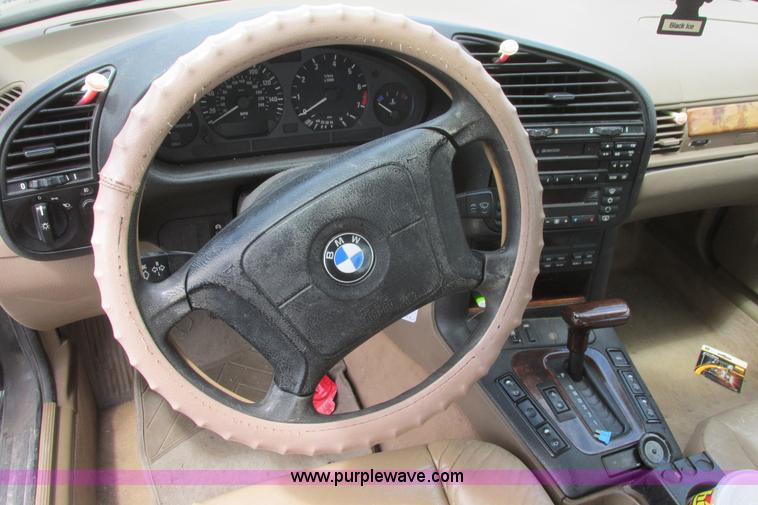 image for item I9711 1996 BMW 328i