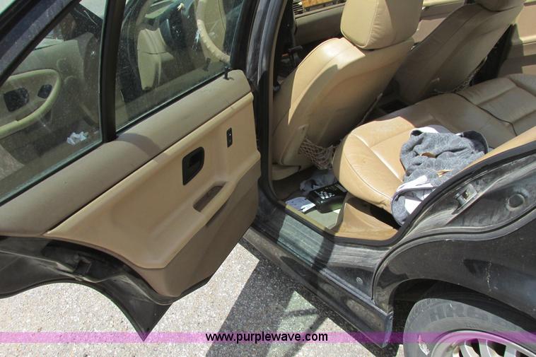 image for item I9711 1996 BMW 328i